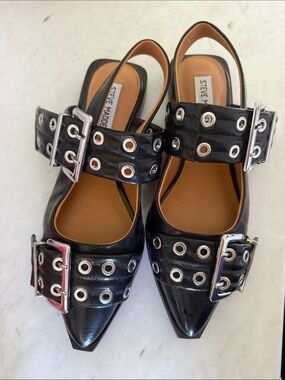 Steve Madden Black Patent Pointed Slingback Flats with Silver Grommet Buckles